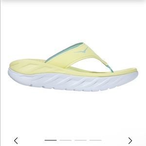 Hoka One One Womens Ora Recovery Flipflops Sandals 9